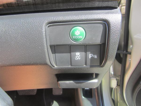 2013 Honda Accord S 2.4 Auto NZ new Low Kms Carousel 4