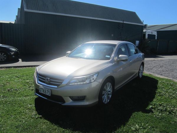 2013 Honda Accord S 2.4 Auto NZ new Low Kms Carousel 11