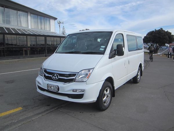 2017 LDV V80 11 seater Mimibus 2.5 Auto Carousel 5
