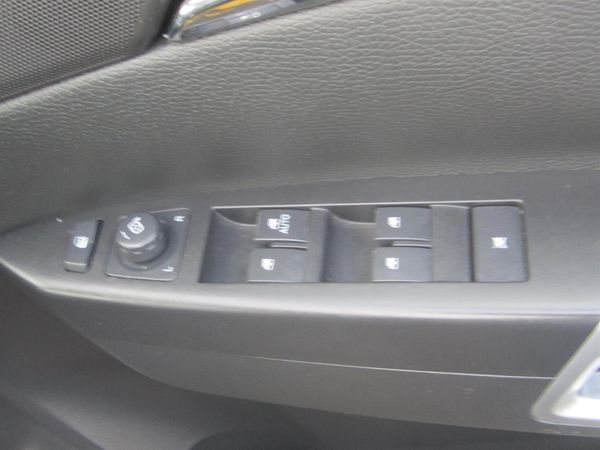 2008 Holden Captiva Maxx 3.2 Auto Low kms Carousel 1