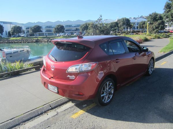 2013 Mazda AXELA 2.0 Auto Sport Carousel 10