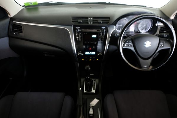 2012 Suzuki Kizashi GLXC 2.4 4DR Carousel 15