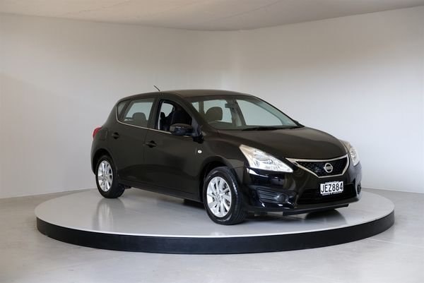 2015 Nissan Pulsar ST Carousel 9