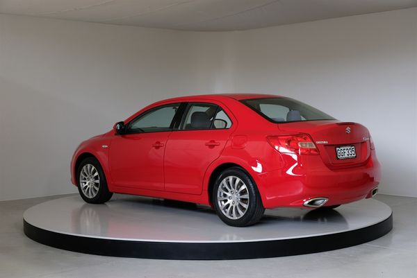 2012 Suzuki Kizashi GLXC 2.4 4DR Carousel 12