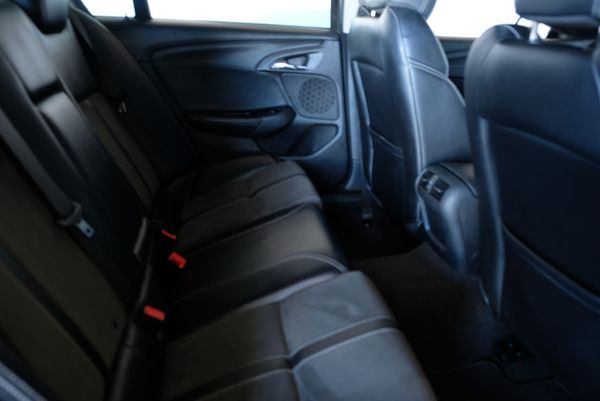 2014 Holden Commodore VF SV6 SDN AT Carousel 15