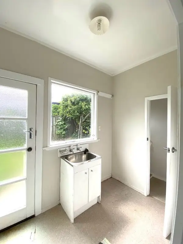 Property Detail