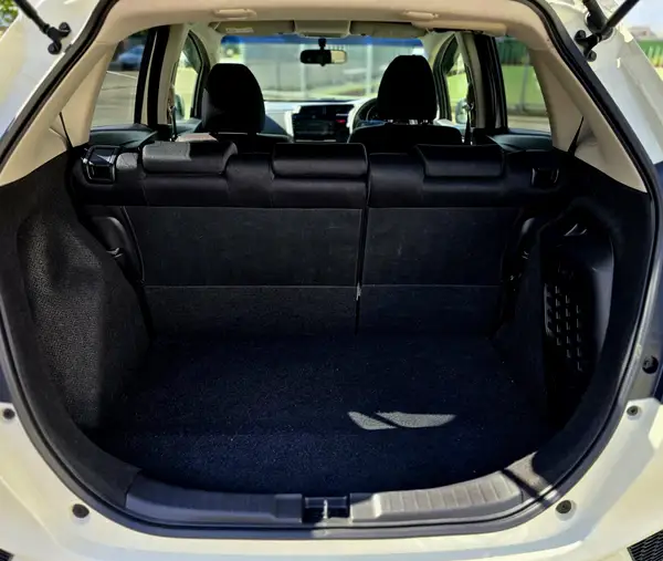 2013 Honda Fit Hybrid Carousel 9