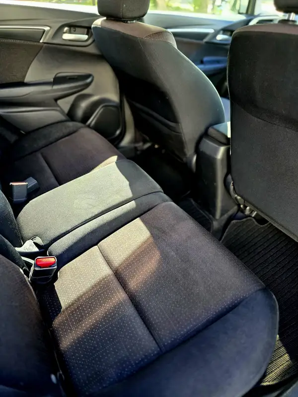 2013 Honda Fit Hybrid Carousel 8