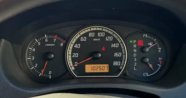 2006 Suzuki Swift – 102,000km’s Carousel 4