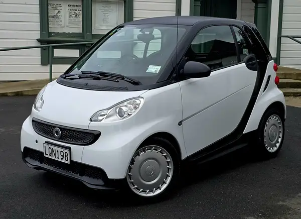 2014 Smart Fortwo Carousel 21
