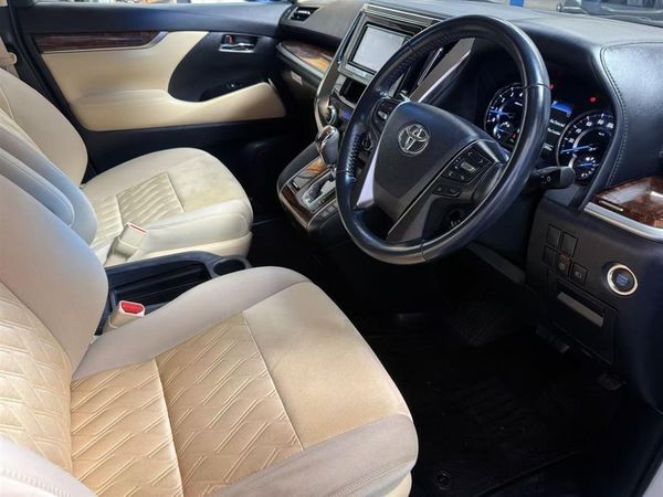 2018 Toyota Vellfire Carousel 8