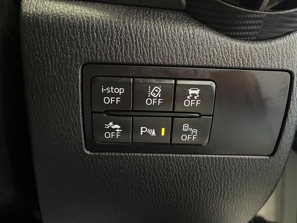 2023 Mazda 2 Carousel 15