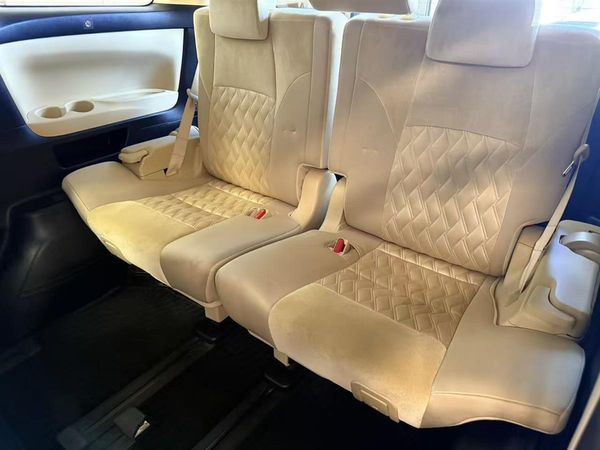 2018 Toyota Vellfire Carousel 17