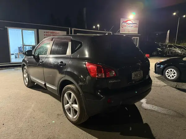 🚙 Smart, Reliable & Ready to Go – Nissan Dualis Drive Away Today! 🚙 Carousel 5