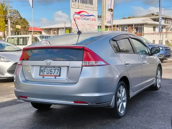🚙 Smart, Efficient & Ready to Go – Honda Insight Drive Away Today! 🚙 Carousel 7