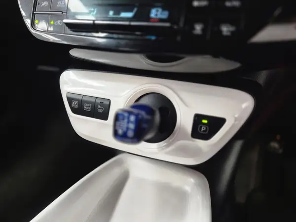 2016 Toyota Prius Carousel 7