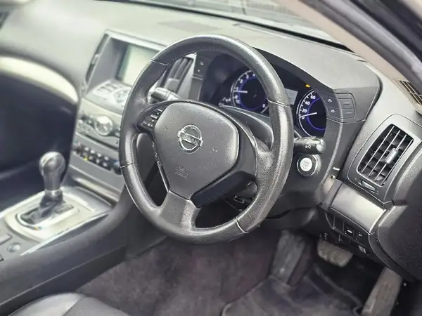 2010 Nissan Skyline 250GT Carousel 6