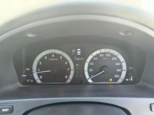 2011 Toyota Crown Majesta A Type V8 For Sale ! Carousel 5