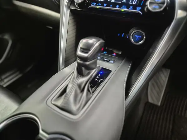 2020 Toyota Harrier HYBRID G Carousel 5