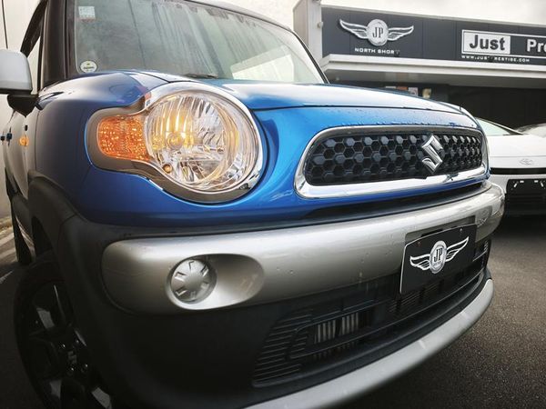 2021 Suzuki XBee Hybrid, Two-Tone Crossover Carousel 13
