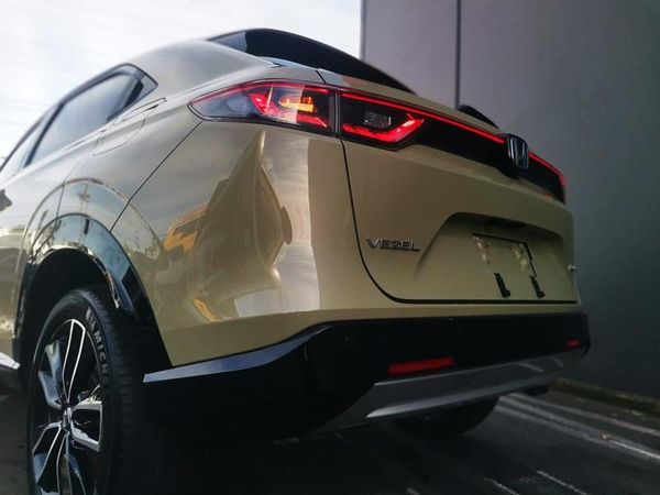 2021 Honda Vezel Z AWD High Spec / SALE!! Carousel 17