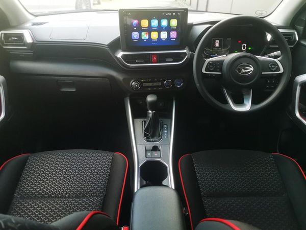 2022 Daihatsu Rocky E-Smart Hybrid, Priced to Sell ! Carousel 9