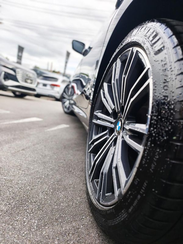 2020 BMW 320d Touring High Spec, Finance from 5.90% Carousel 15
