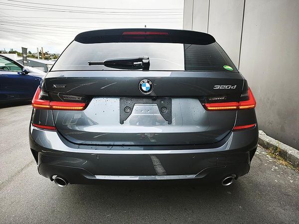 2020 BMW 320d Touring High Spec, Finance from 5.90% Carousel 5