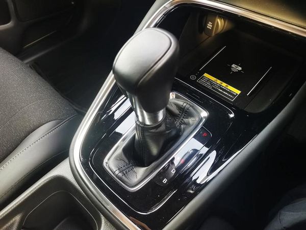 2021 Honda Vezel Z AWD High Spec / SALE!! Carousel 12