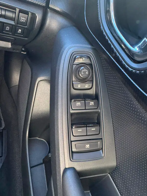 SUBARU IMPREZA 2017  Carousel 11