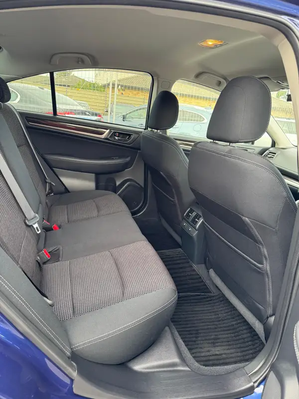 SUBARU LEGACY B4 2015 Carousel 6