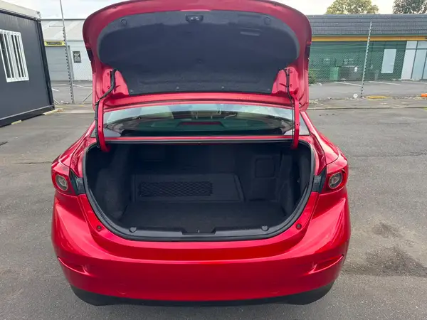 MAZDA AXELA TOP MODEL 2014 Carousel 18