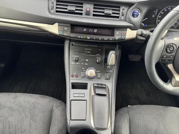 LEXUS CT200H 2014 Carousel 15