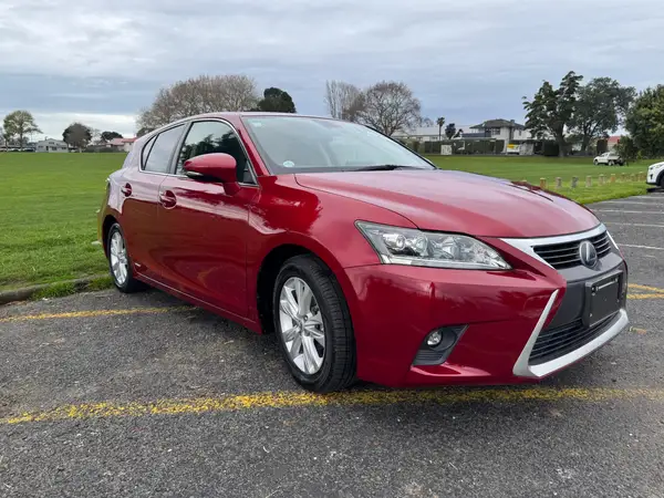 LEXUS CT200H 2014