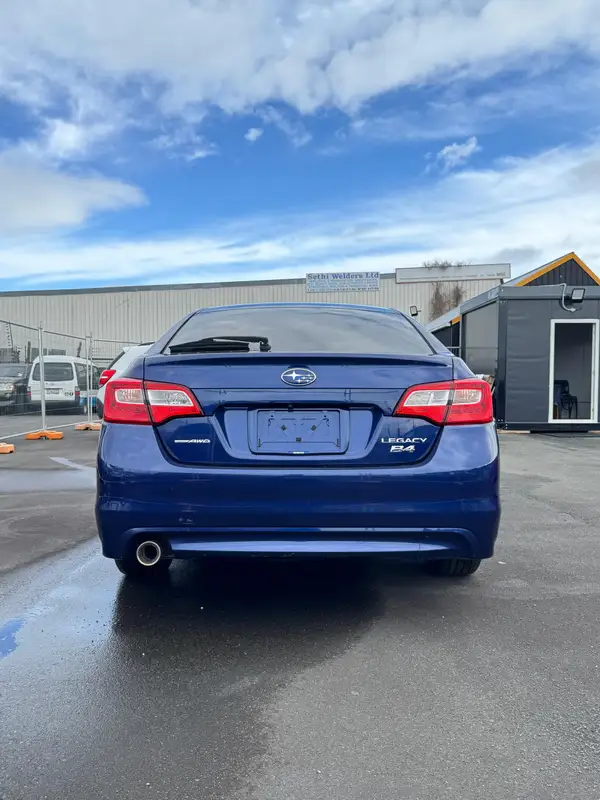 SUBARU LEGACY B4 2015 Carousel 10