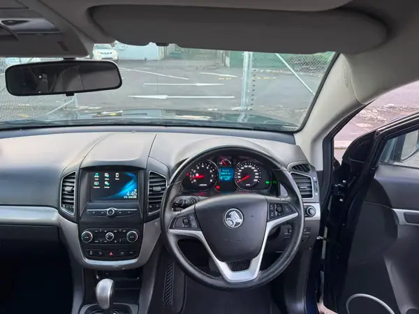 Holden Captiva 2017 Carousel 8