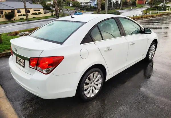2014 Holden Cruze 1.8 Petrol Z Series Carousel 7