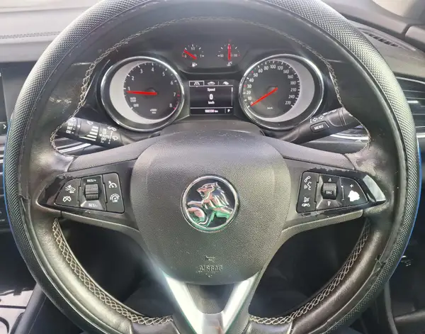 2018 COMMODORE RS WAGON 191KW (NZ) Carousel 19