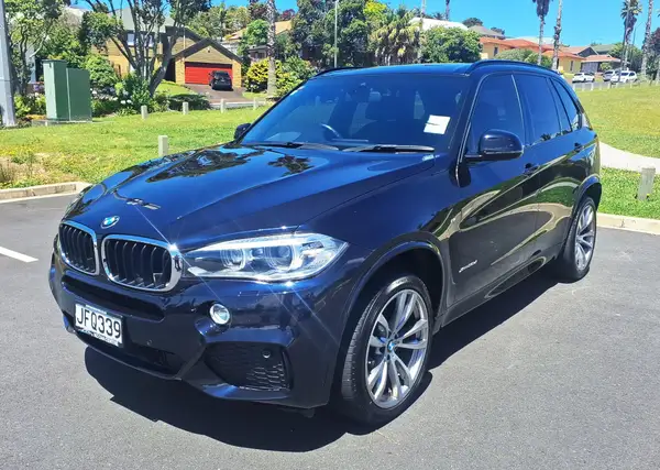 2015 BMW X5 XDRIVE 30D M-SPORT (NZ) Carousel 2