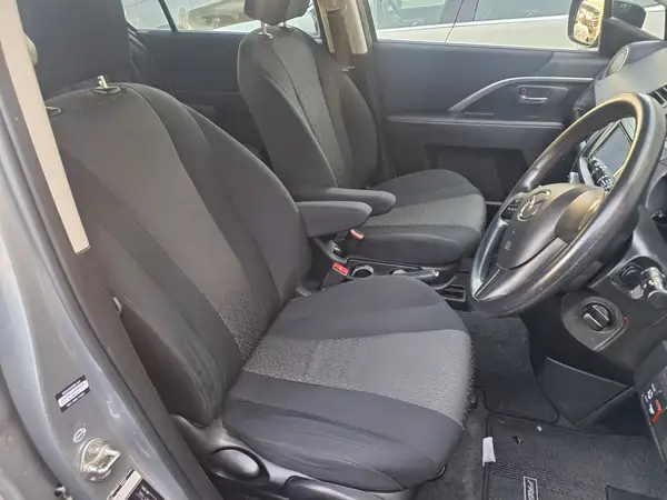 2011 Mazda Premacy 2tr 7 Seater Carousel 11