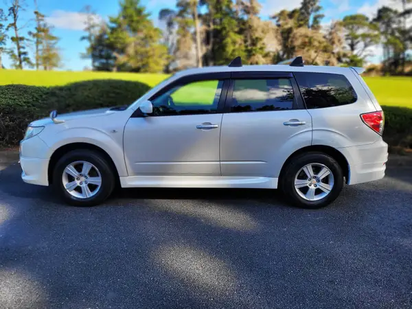 2009 Subaru Forester 2ltr AWD Bodykit Carousel 4