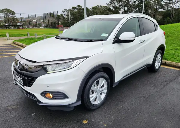 2019 Honda HR-V 1.5 AWD Low kms Carousel 6