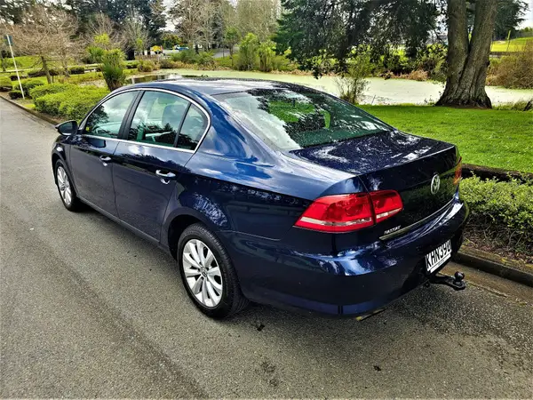 2011 Volkswagen Passat 1.8 Tsi 118Kw (NZ) Carousel 9