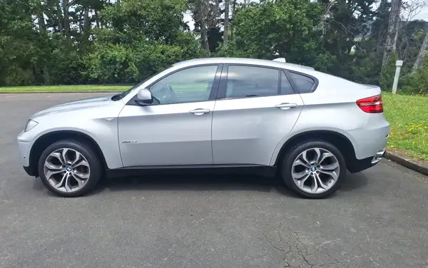 2013 BMW X6 3.0 XDRIVE 35i LOW KMS Carousel 3