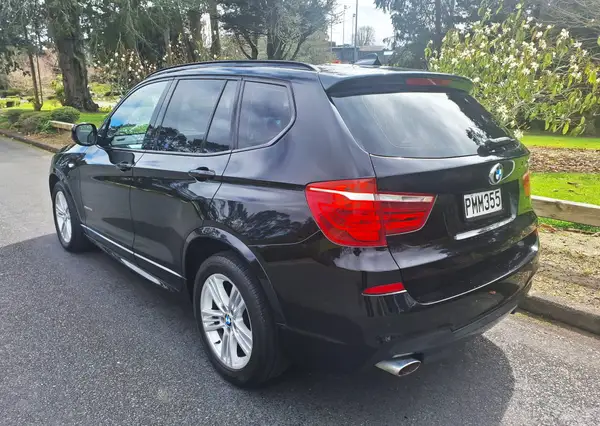 2014 BMW X3 20 DIESEL 4WD M-SPORT Carousel 7