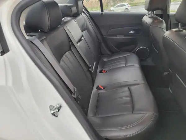 2014 Holden Cruze 1.8 Petrol Z Series Carousel 13