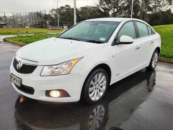 2014 Holden Cruze 1.8 Petrol Z Series Carousel 8
