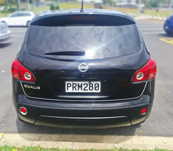 2013 Nissan Dualis 2.0 LOW KMS Leather Carousel 6