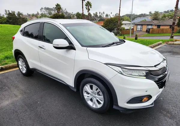 2019 Honda HR-V 1.5 AWD Low kms