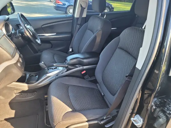 2015 Dodge Journey SXT 3.6P 7 seater Carousel 16